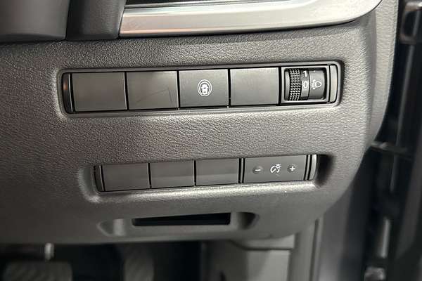 2024 Nissan X-TRAIL ST T33