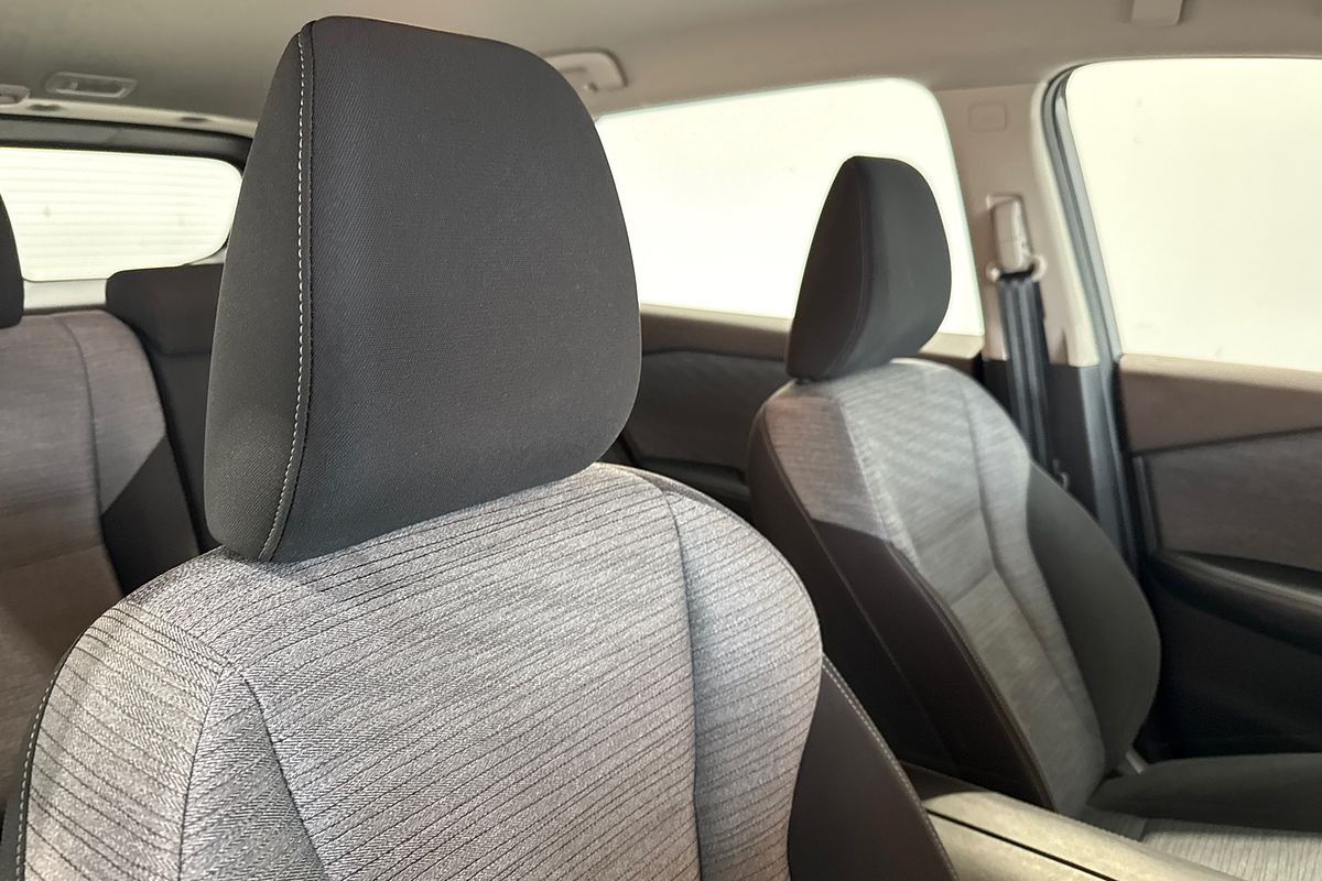 2024 Nissan X-TRAIL ST T33