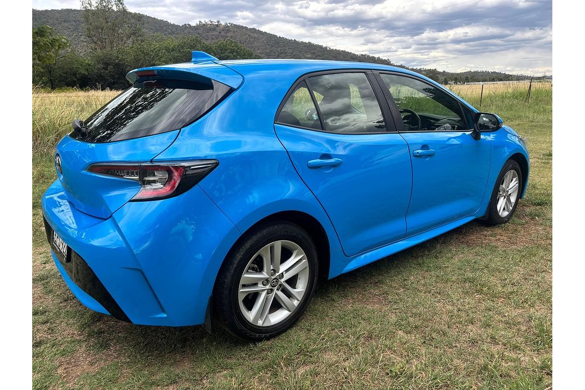 2021 Toyota Corolla Ascent Sport MZEA12R