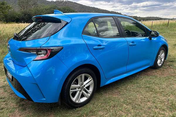 2021 Toyota Corolla Ascent Sport MZEA12R