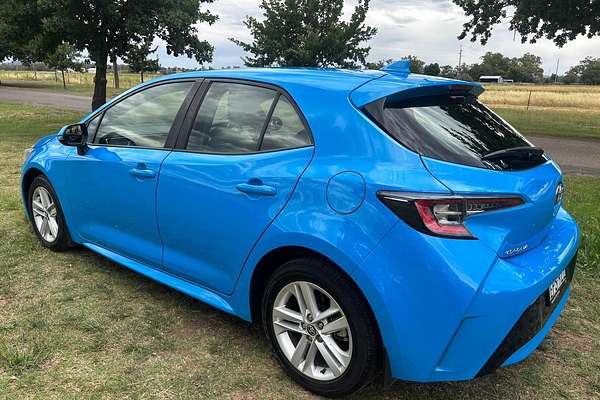 2021 Toyota Corolla Ascent Sport MZEA12R