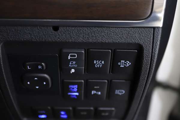 2018 Toyota Landcruiser VX VDJ200R