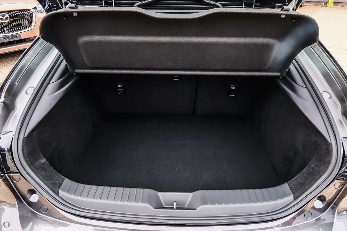 2025 Mazda 3 G20 Touring BP Series