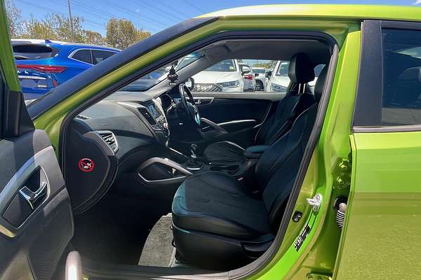 2011 Hyundai Veloster FS