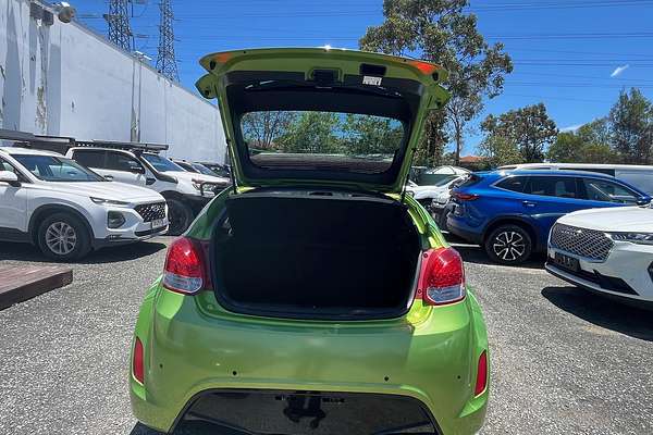 2011 Hyundai Veloster FS