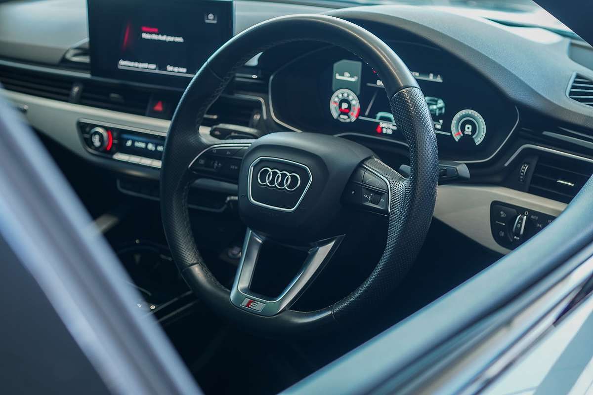 2021 Audi A5 45 TFSI S line F5