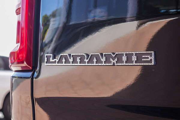 2025 RAM 1500 Laramie Sport Hurricane SO RamBox DT 4X4 SWB