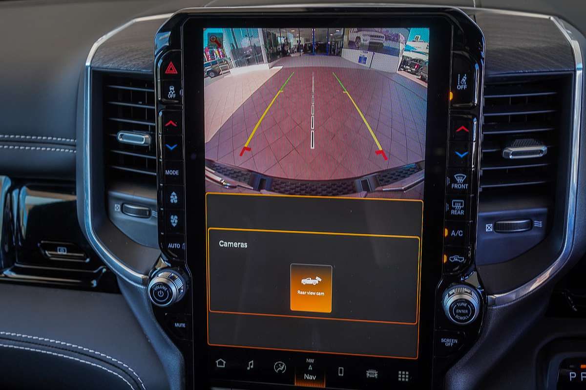 2025 RAM 1500 Laramie Sport Hurricane SO RamBox DT 4X4 SWB