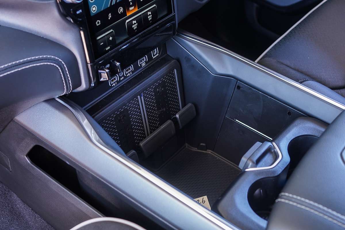 2025 RAM 1500 Laramie Sport Hurricane SO RamBox DT 4X4 SWB