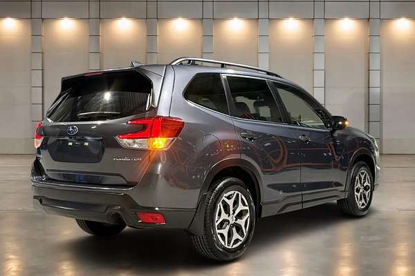 2023 Subaru Forester 2.5i S5