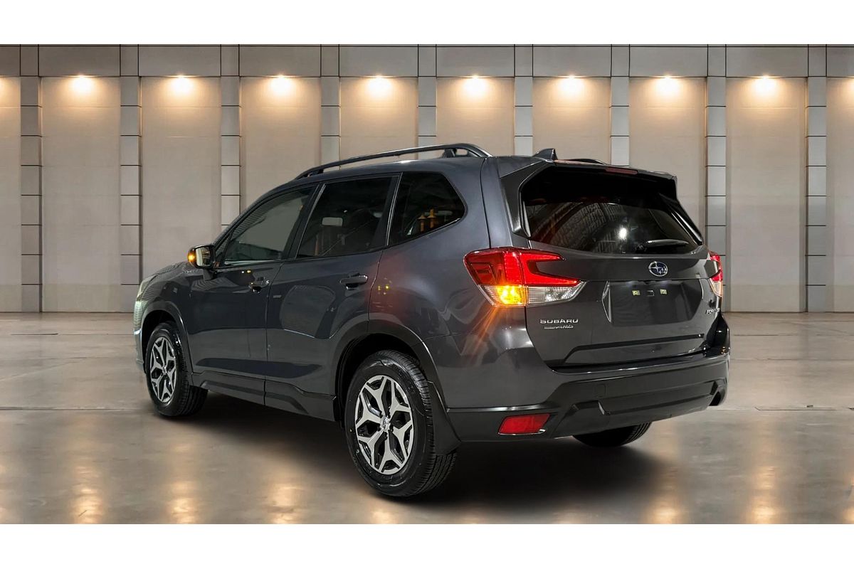 2023 Subaru Forester 2.5i S5