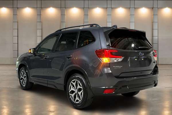 2023 Subaru Forester 2.5i S5