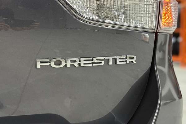 2023 Subaru Forester 2.5i S5