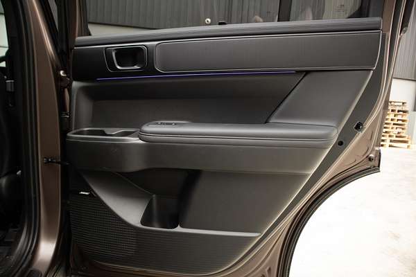 2025 Hyundai Santa Fe Hybrid Calligraphy MX5.V2