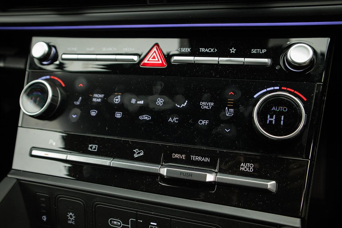 2025 Hyundai Santa Fe Hybrid Calligraphy MX5.V2