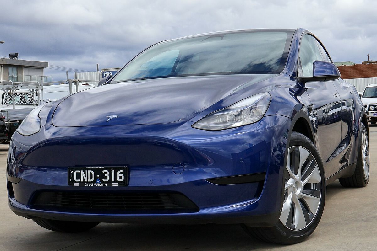 2023 Tesla Model Y Rear-Wheel Drive