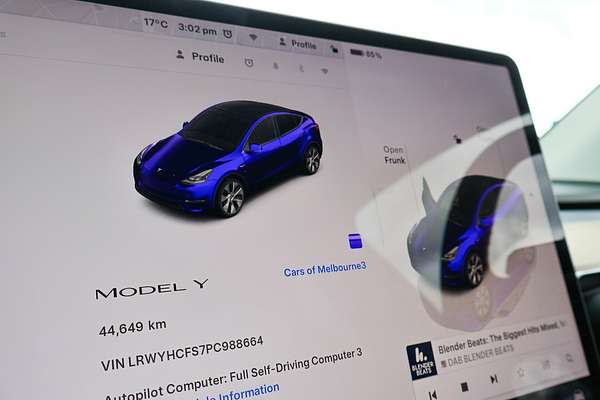 2023 Tesla Model Y Rear-Wheel Drive