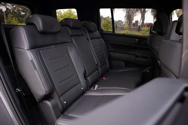 2025 Hyundai Santa Fe Hybrid Calligraphy MX5.V2