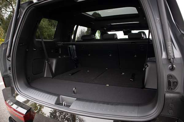 2025 Hyundai Santa Fe Hybrid Calligraphy MX5.V2