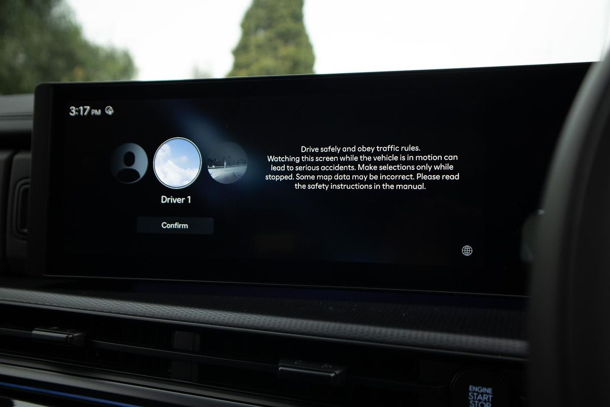 2025 Hyundai Santa Fe Hybrid Calligraphy MX5.V2