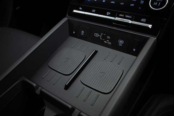 2025 Hyundai Santa Fe Hybrid Calligraphy MX5.V2