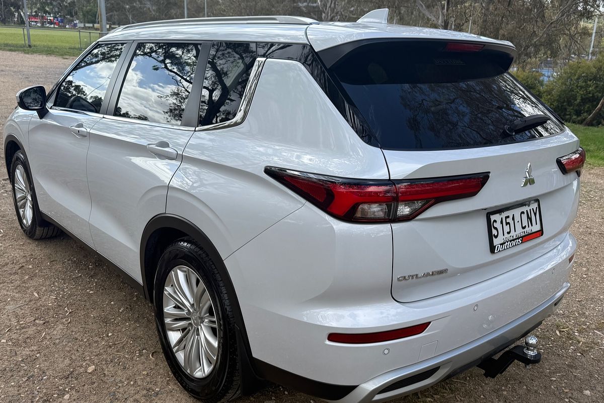 2021 Mitsubishi Outlander LS ZL