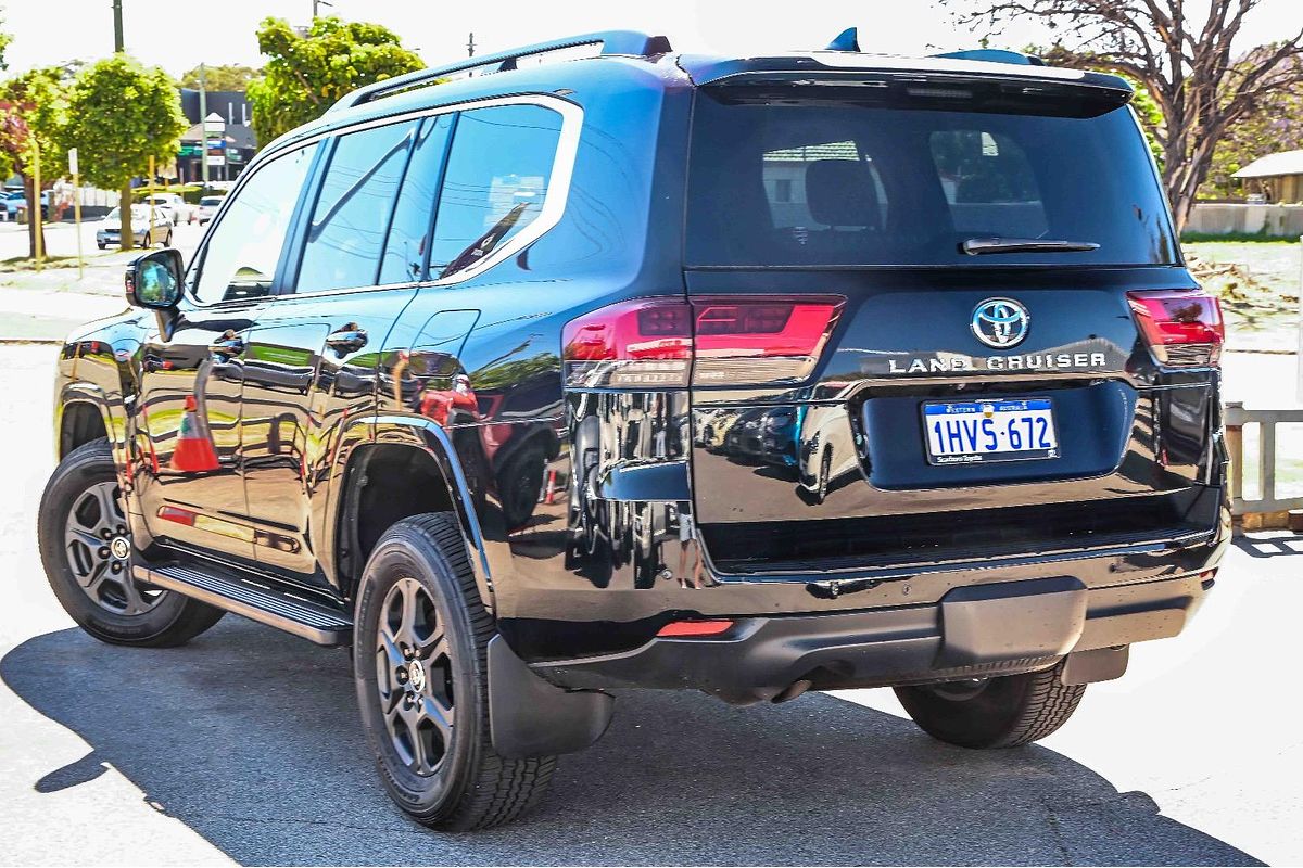2023 Toyota Landcruiser VX FJA300R
