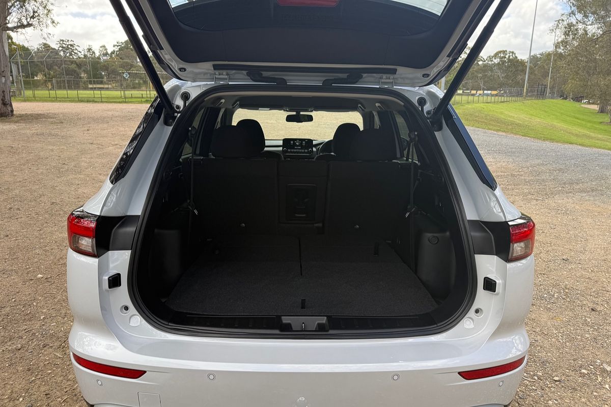 2021 Mitsubishi Outlander LS ZL