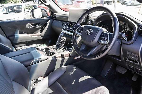 2023 Toyota Landcruiser VX FJA300R