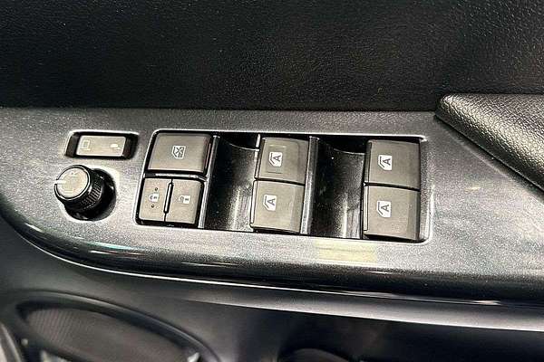 2024 Toyota Hilux Rogue 48V GUN126R 4X4