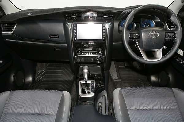 2022 Toyota Fortuner GXL GUN156R