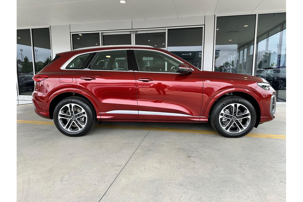 2025 Audi Q5 TFSI 150kW GU