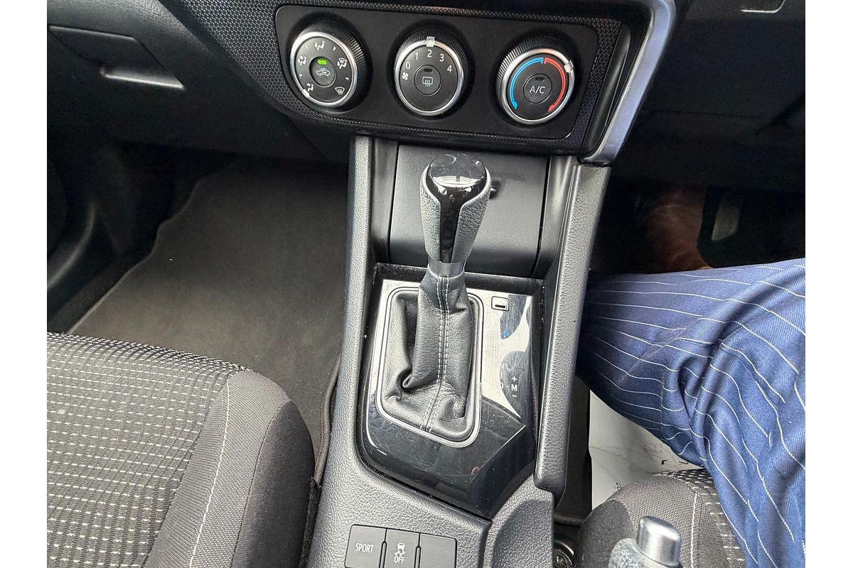 2015 Toyota Corolla Ascent Sport ZRE182R