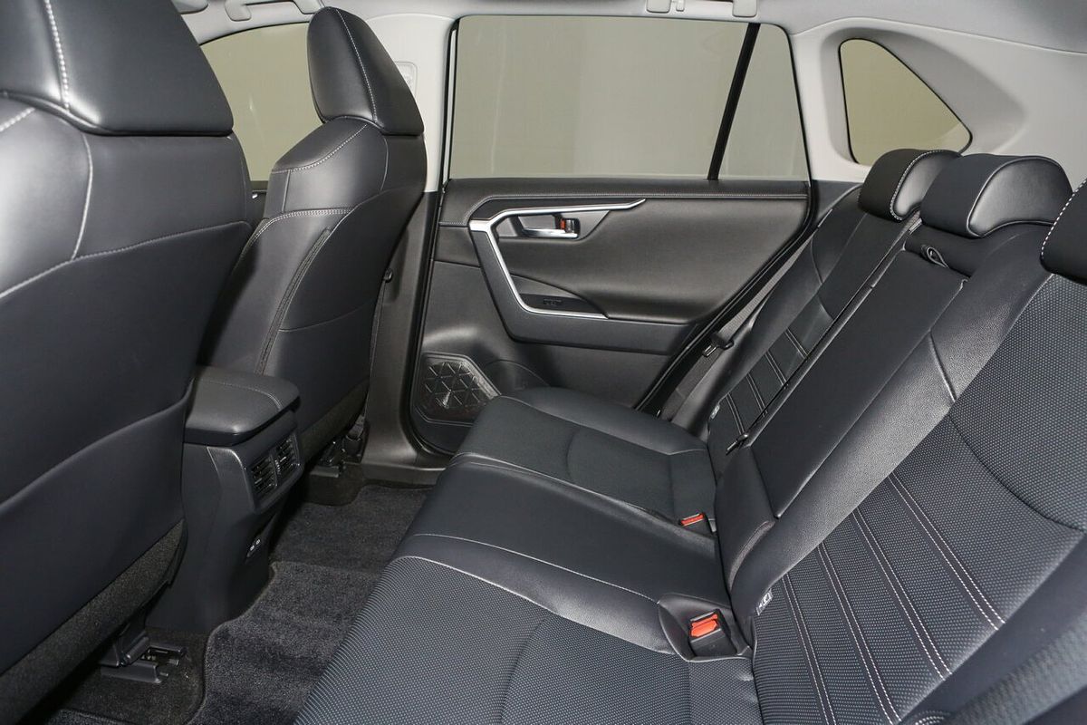 2024 Toyota RAV4 Cruiser AXAH52R