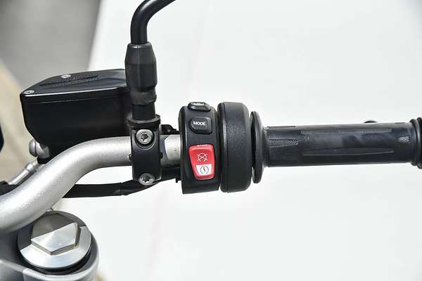 2022 BMW F 900 R F 900