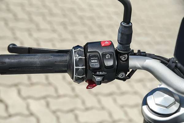 2022 BMW F 900 R F 900