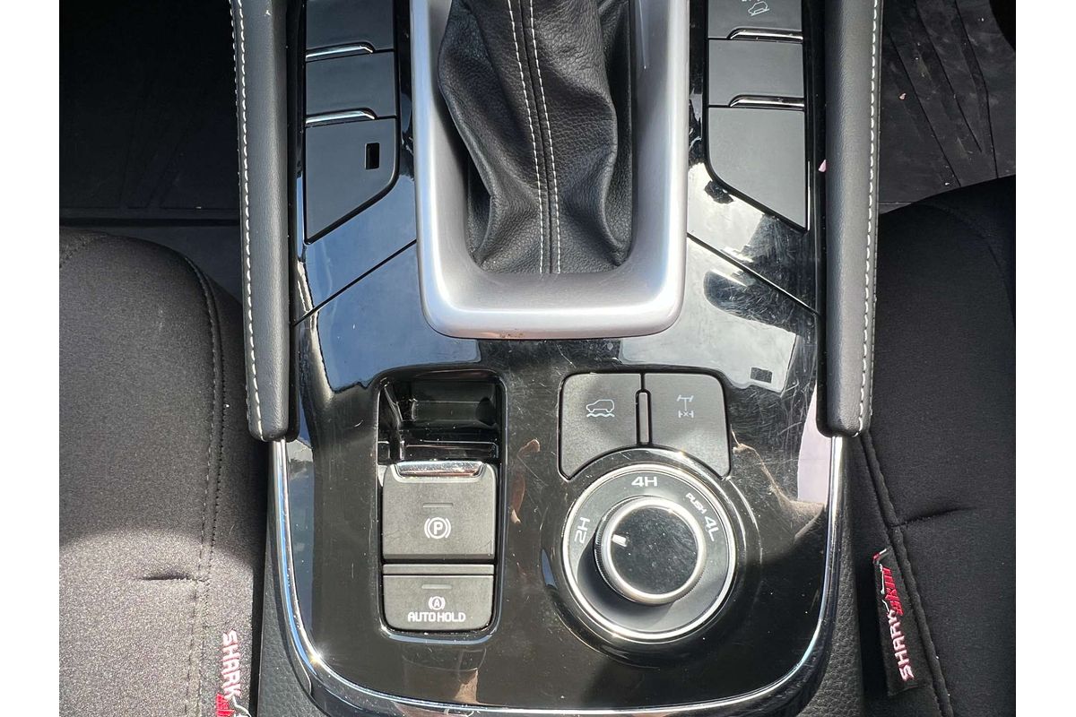 2024 Isuzu MU-X LS-T