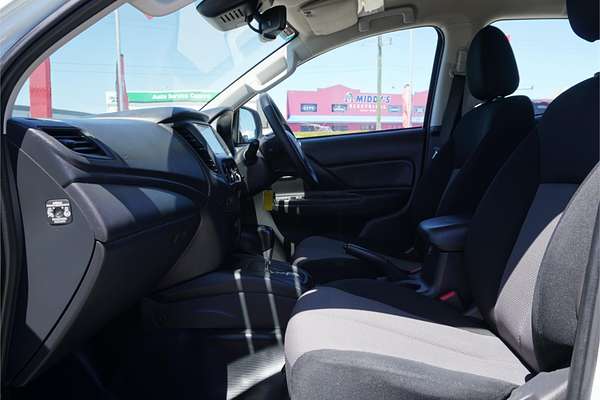 2023 Mitsubishi Triton GLX MR 4X4