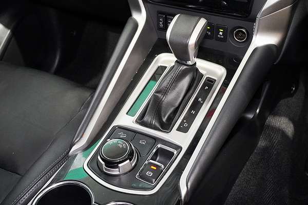 2019 Mitsubishi Pajero Sport Exceed QE