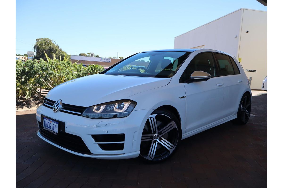 2015 Volkswagen Golf R 7