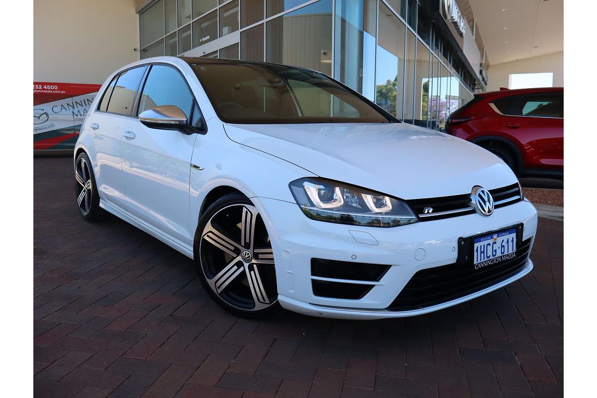 2015 Volkswagen Golf R 7