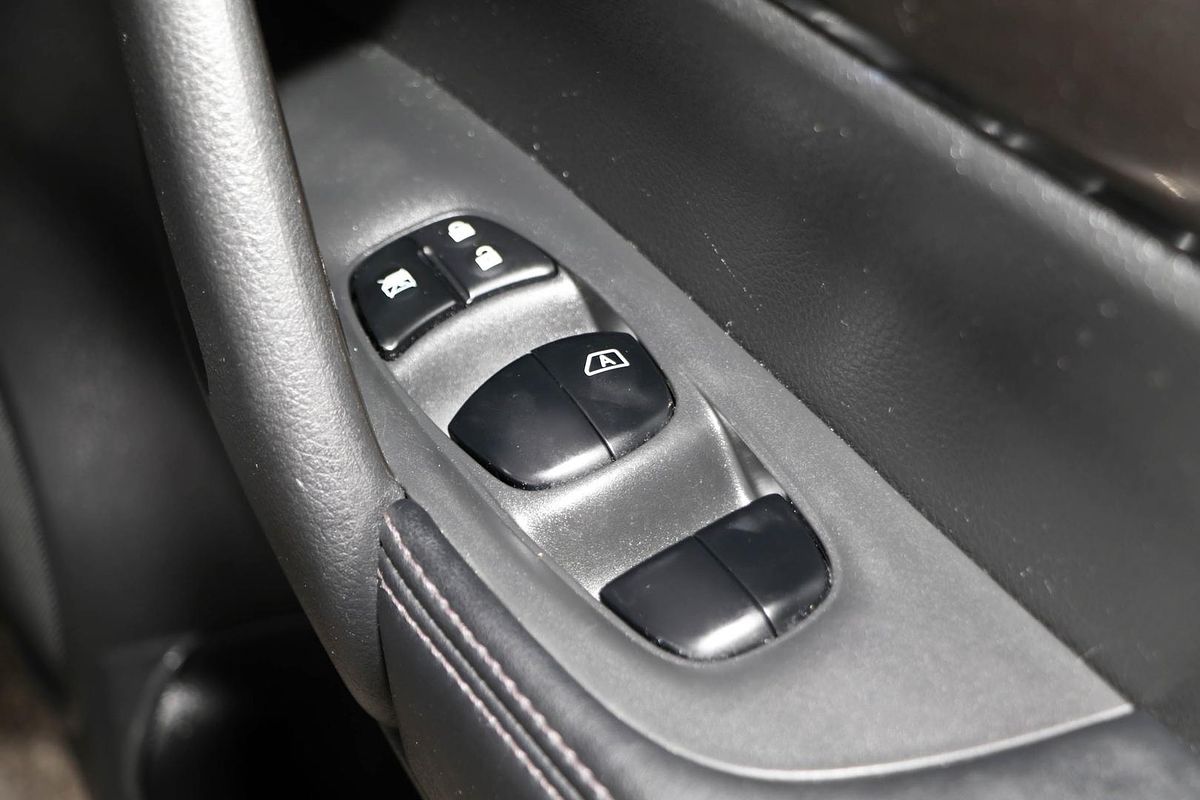 2021 Nissan X-TRAIL ST T32