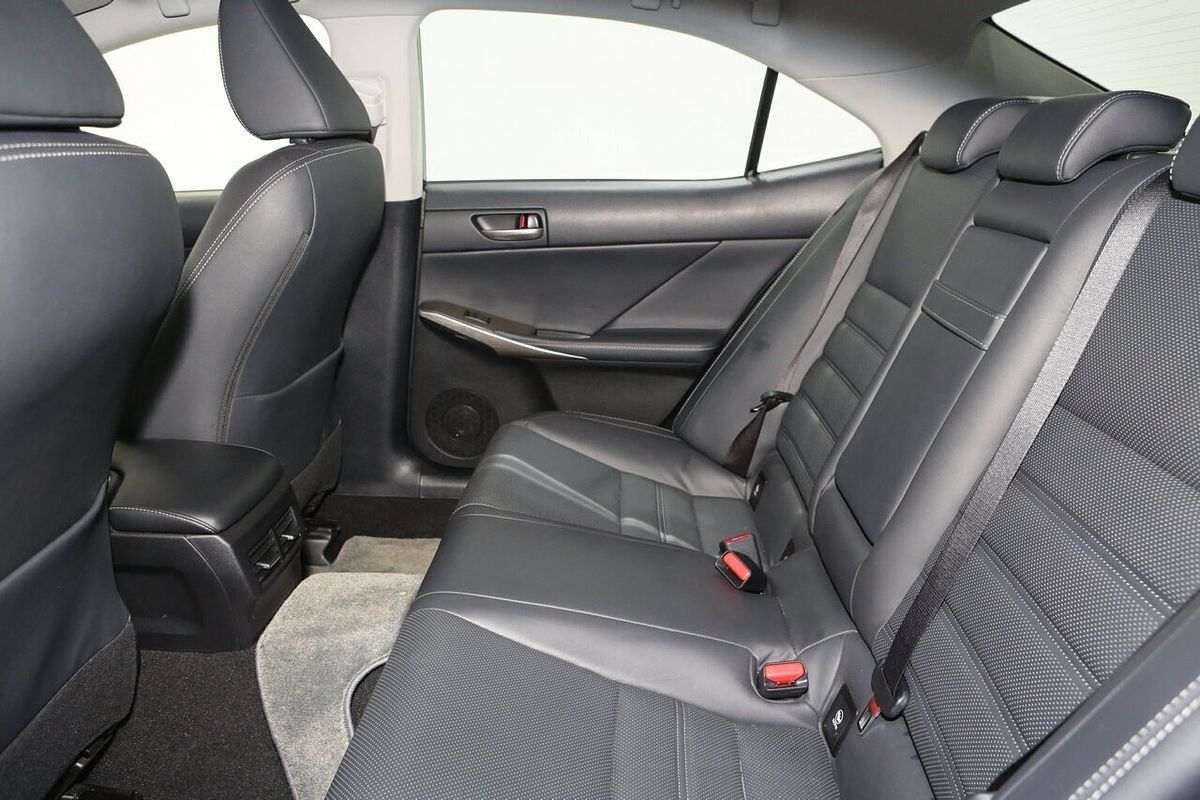 2019 Lexus IS IS300 Luxury ASE30R