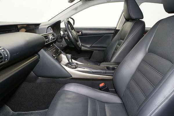 2019 Lexus IS IS300 Luxury ASE30R