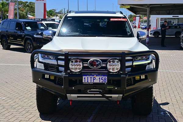 2022 Toyota Landcruiser Sahara FJA300R