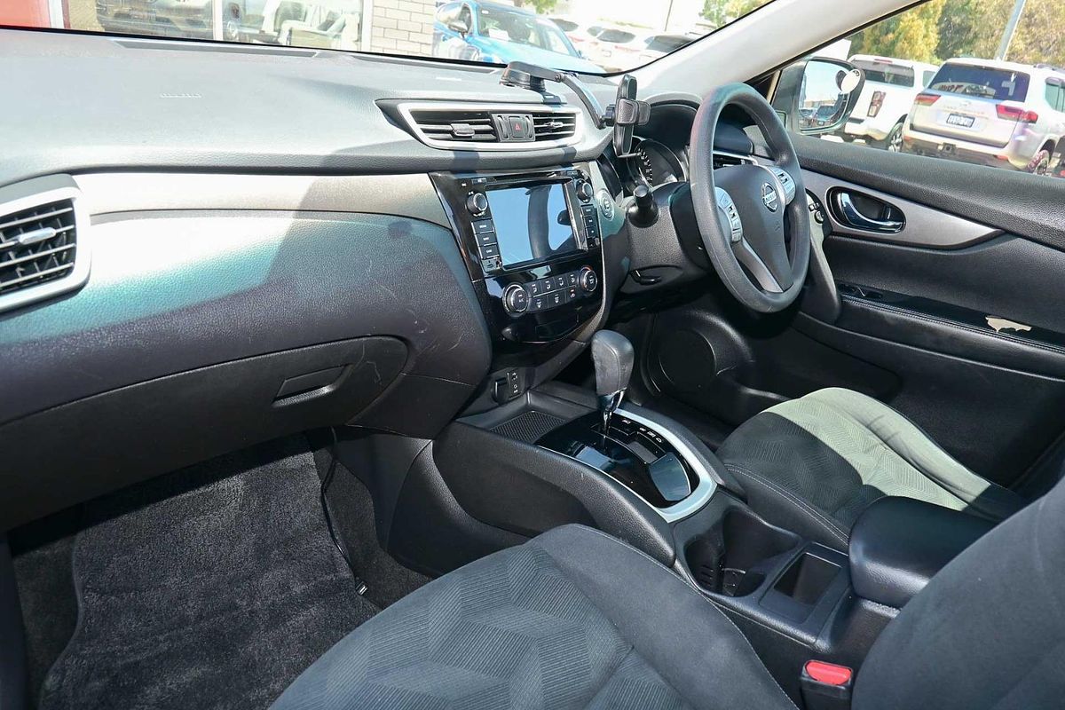2016 Nissan X-TRAIL ST T32