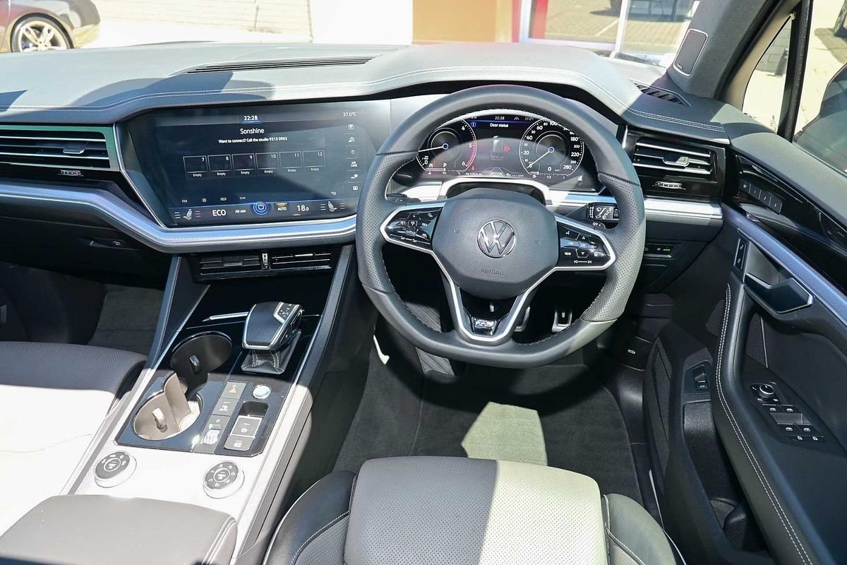 2021 Volkswagen Touareg 210TDI Wolfsburg Edition CR