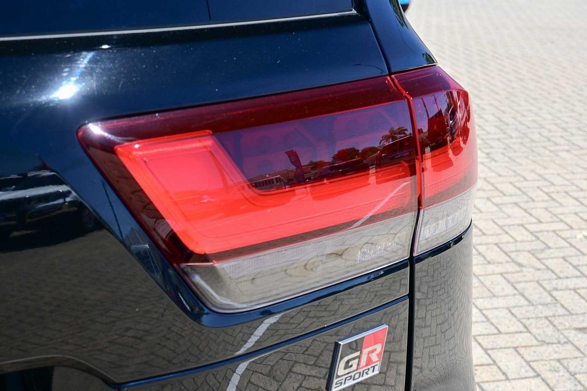 2022 Toyota Landcruiser GR Sport FJA300R