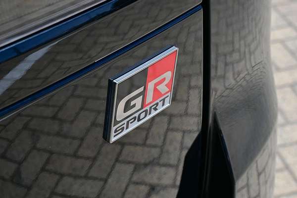 2022 Toyota Landcruiser GR Sport FJA300R