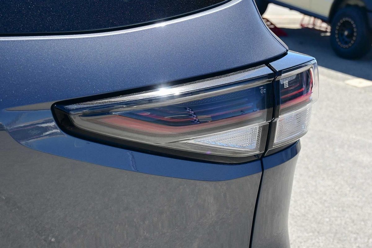 2022 Isuzu MU-X LS-T